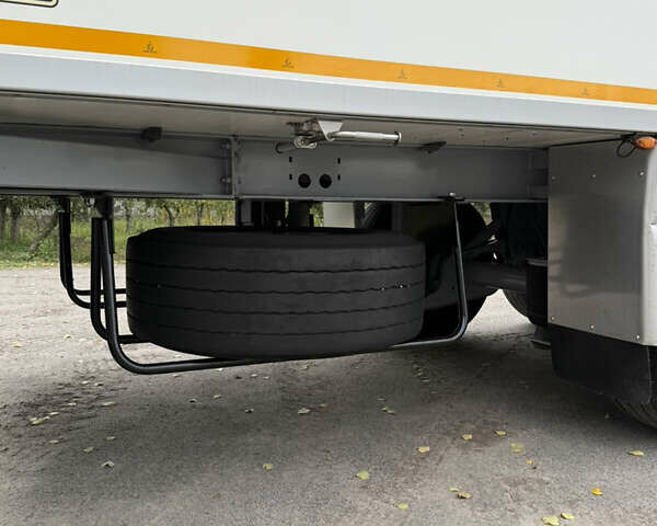 Череау Inogam, об'ємом двигуна 0 л та пробігом 123 тис. км за 29755 $, фото 5 на Automoto.ua