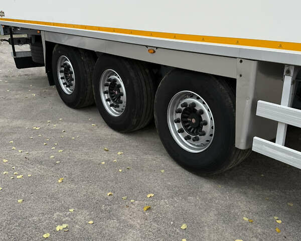 Череау Inogam, об'ємом двигуна 0 л та пробігом 123 тис. км за 29755 $, фото 4 на Automoto.ua