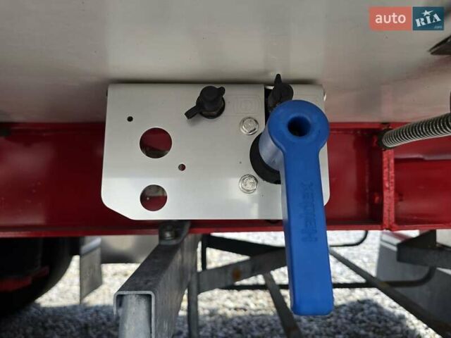 Череау С-382, об'ємом двигуна 0 л та пробігом 568 тис. км за 39852 $, фото 1 на Automoto.ua