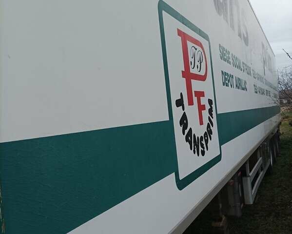 Белый Череау ThermoKing, объемом двигателя 0 л и пробегом 300 тыс. км за 10000 $, фото 1 на Automoto.ua