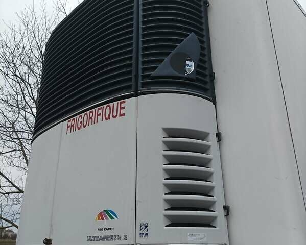 Белый Череау ThermoKing, объемом двигателя 0 л и пробегом 300 тыс. км за 10000 $, фото 4 на Automoto.ua