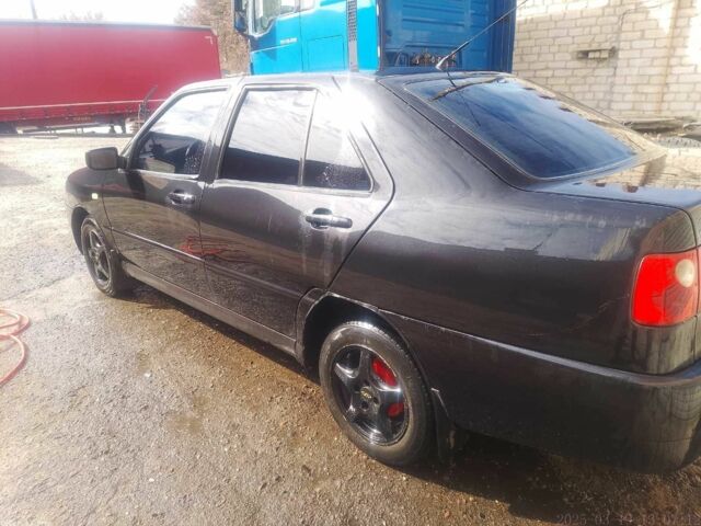 Черный Чери A21, объемом двигателя 0 л и пробегом 100 тыс. км за 1900 $, фото 2 на Automoto.ua