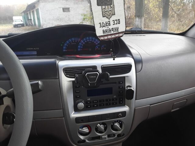 Желтый Чери A21, объемом двигателя 1.3 л и пробегом 159 тыс. км за 2200 $, фото 4 на Automoto.ua