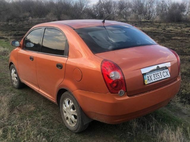 Оранжевый Чери A21, объемом двигателя 1.3 л и пробегом 90 тыс. км за 2700 $, фото 1 на Automoto.ua
