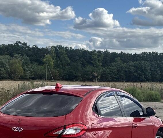 Красный Чери А3, объемом двигателя 1.6 л и пробегом 108 тыс. км за 4000 $, фото 3 на Automoto.ua