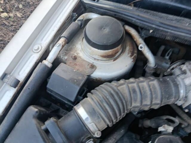 Серый Чери А3, объемом двигателя 1.6 л и пробегом 75 тыс. км за 2000 $, фото 12 на Automoto.ua