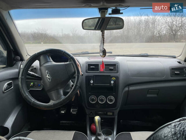 Білий Чері Амулет, об'ємом двигуна 1.5 л та пробігом 212 тис. км за 3300 $, фото 8 на Automoto.ua