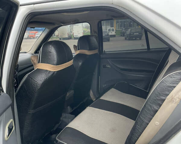 Білий Чері Амулет, об'ємом двигуна 1.5 л та пробігом 212 тис. км за 3300 $, фото 7 на Automoto.ua