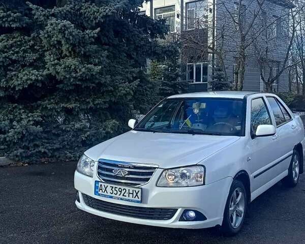 Белый Чери Амулет, объемом двигателя 1.5 л и пробегом 109 тыс. км за 3500 $, фото 6 на Automoto.ua