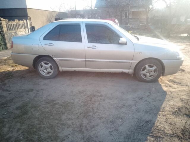 Бежевый Чери Амулет, объемом двигателя 1.6 л и пробегом 200 тыс. км за 1300 $, фото 3 на Automoto.ua