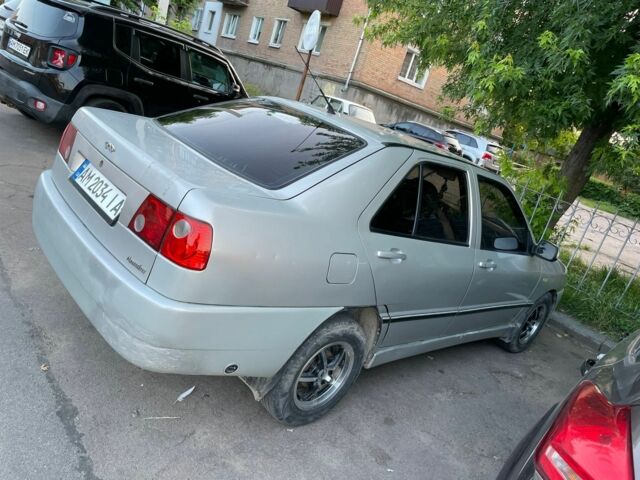 Бежевый Чери Амулет, объемом двигателя 1 л и пробегом 153 тыс. км за 1400 $, фото 6 на Automoto.ua