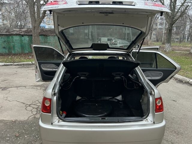 Бежевий Чері Амулет, об'ємом двигуна 1.6 л та пробігом 217 тис. км за 1699 $, фото 22 на Automoto.ua