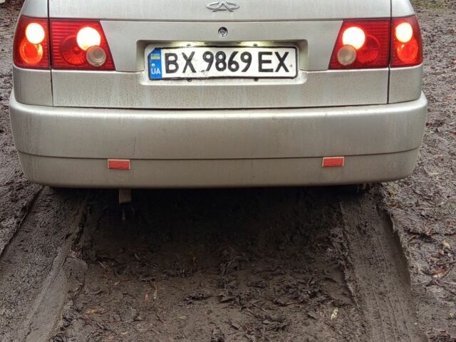 Бежевый Чери Амулет, объемом двигателя 1.6 л и пробегом 2 тыс. км за 1500 $, фото 4 на Automoto.ua