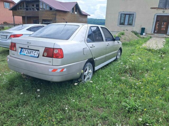 Бежевый Чери Амулет, объемом двигателя 1.6 л и пробегом 175 тыс. км за 1183 $, фото 6 на Automoto.ua