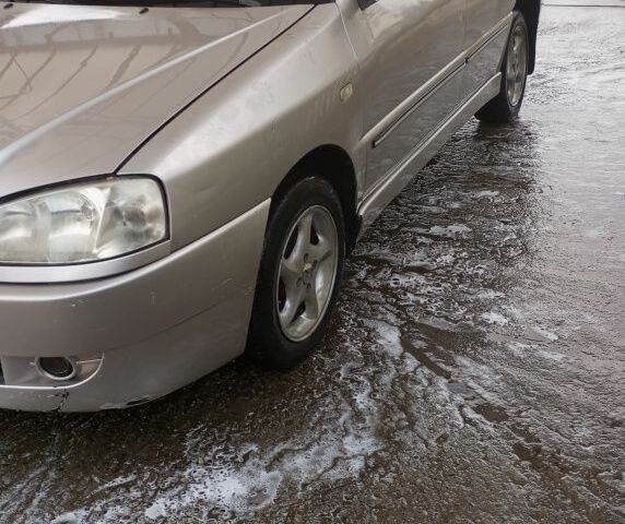 Чери Амулет 2007 в Хусте на Automoto.ua Бежевый Чери Амулет, объемом двигателя 1.6 л и пробегом 141 тыс. км за 1450 $, фото 1 на Automoto.ua