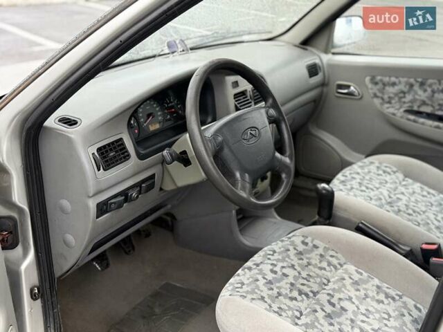 Бежевий Чері Амулет, об'ємом двигуна 1.6 л та пробігом 170 тис. км за 1500 $, фото 16 на Automoto.ua