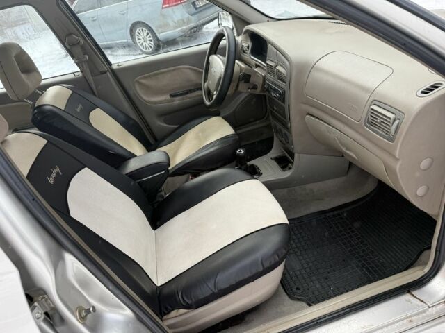 Бежевый Чери Амулет, объемом двигателя 1.6 л и пробегом 123 тыс. км за 850 $, фото 5 на Automoto.ua