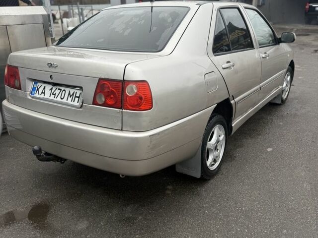 Бежевый Чери Амулет, объемом двигателя 1.6 л и пробегом 280 тыс. км за 900 $, фото 5 на Automoto.ua