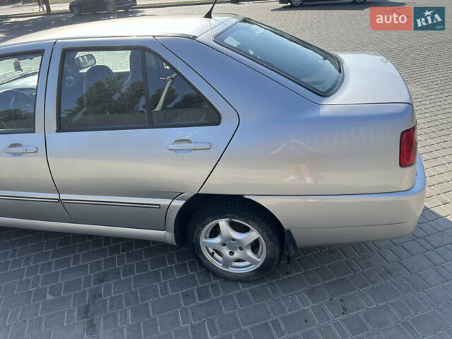 Бежевый Чери Амулет, объемом двигателя 1.6 л и пробегом 40 тыс. км за 2850 $, фото 8 на Automoto.ua