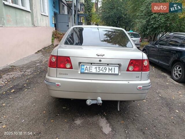 Бежевый Чери Амулет, объемом двигателя 1.6 л и пробегом 175 тыс. км за 2200 $, фото 5 на Automoto.ua