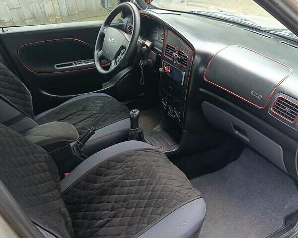 Бежевий Чері Амулет, об'ємом двигуна 1.6 л та пробігом 185 тис. км за 2300 $, фото 6 на Automoto.ua