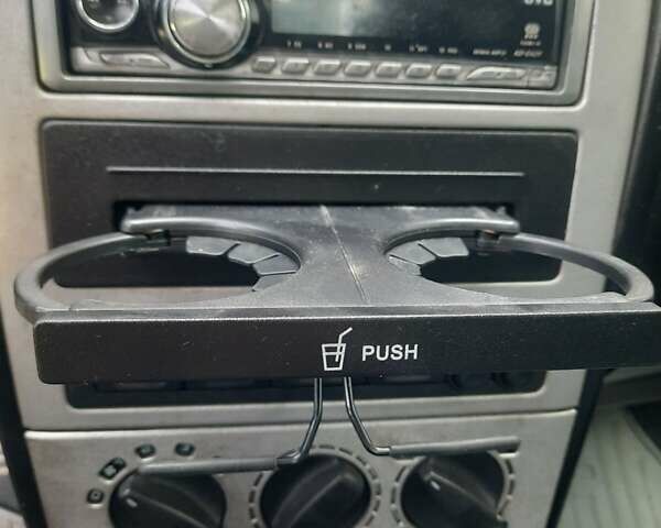 Бежевый Чери Амулет, объемом двигателя 1.6 л и пробегом 93 тыс. км за 1650 $, фото 14 на Automoto.ua