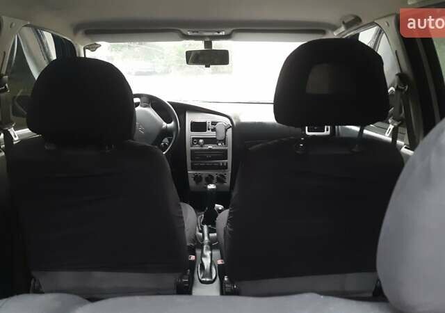 Бежевый Чери Амулет, объемом двигателя 1.6 л и пробегом 93 тыс. км за 1650 $, фото 3 на Automoto.ua