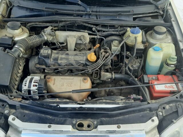 Бежевий Чері Амулет, об'ємом двигуна 1.6 л та пробігом 190 тис. км за 1400 $, фото 10 на Automoto.ua