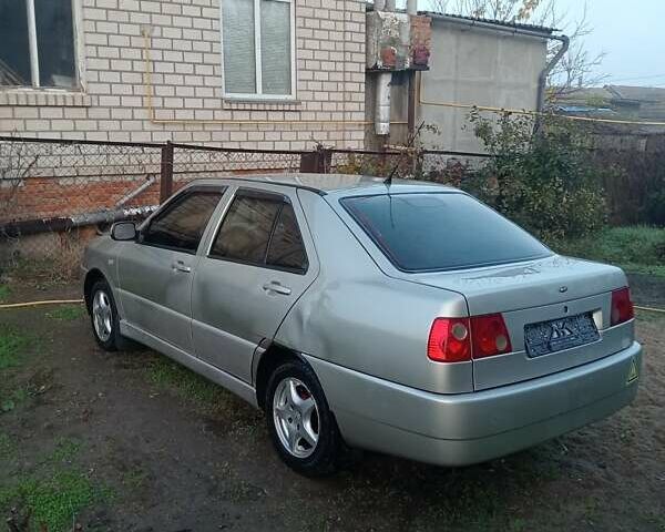 Бежевый Чери Амулет, объемом двигателя 1.6 л и пробегом 225 тыс. км за 1450 $, фото 4 на Automoto.ua