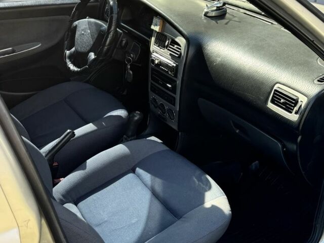 Бежевий Чері Амулет, об'ємом двигуна 1.6 л та пробігом 253 тис. км за 1600 $, фото 6 на Automoto.ua