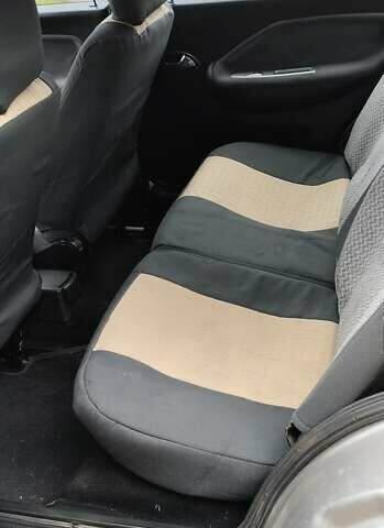 Бежевый Чери Амулет, объемом двигателя 1.6 л и пробегом 170 тыс. км за 1350 $, фото 5 на Automoto.ua