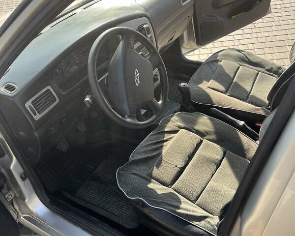 Бежевый Чери Амулет, объемом двигателя 1.6 л и пробегом 40 тыс. км за 2850 $, фото 10 на Automoto.ua