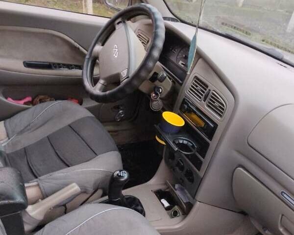 Бежевый Чери Амулет, объемом двигателя 1.6 л и пробегом 215 тыс. км за 1500 $, фото 1 на Automoto.ua