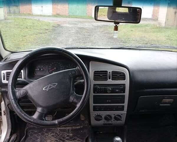 Бежевый Чери Амулет, объемом двигателя 1.6 л и пробегом 140 тыс. км за 707 $, фото 6 на Automoto.ua