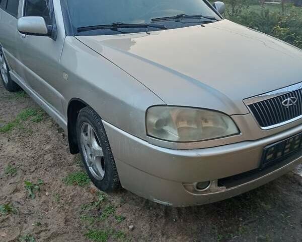 Бежевый Чери Амулет, объемом двигателя 1.6 л и пробегом 225 тыс. км за 1450 $, фото 2 на Automoto.ua