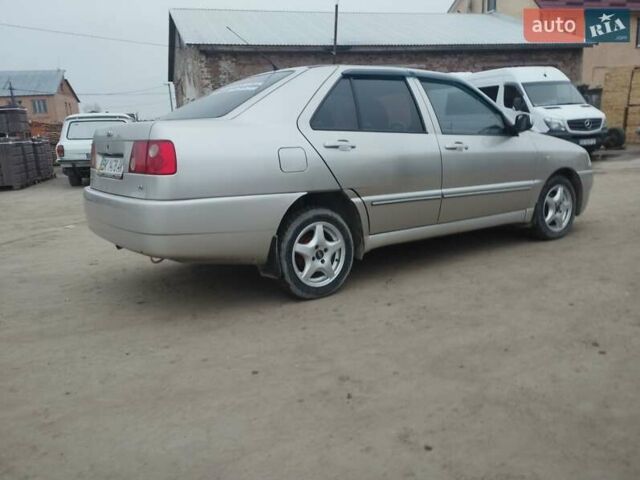 Бежевый Чери Амулет, объемом двигателя 1.6 л и пробегом 70 тыс. км за 1100 $, фото 3 на Automoto.ua