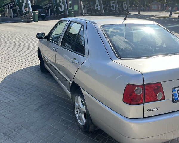 Бежевый Чери Амулет, объемом двигателя 1.6 л и пробегом 40 тыс. км за 2850 $, фото 7 на Automoto.ua