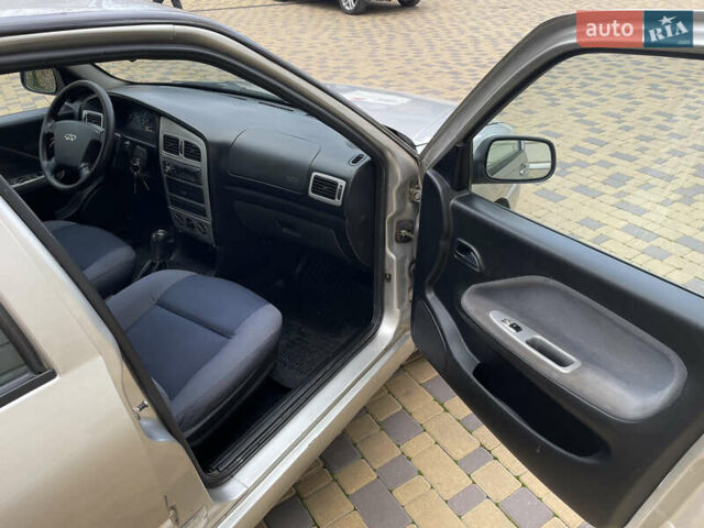 Бежевый Чери Амулет, объемом двигателя 1.6 л и пробегом 126 тыс. км за 1699 $, фото 21 на Automoto.ua