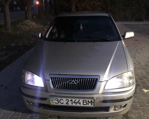 Бежевый Чери Амулет, объемом двигателя 1.6 л и пробегом 285 тыс. км за 1100 $, фото 3 на Automoto.ua