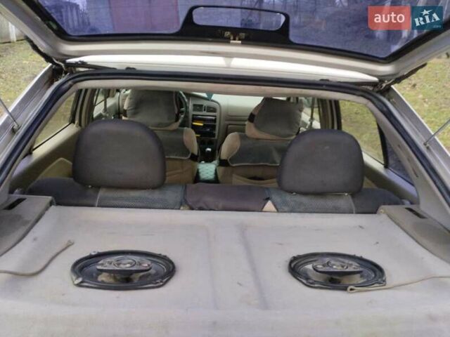 Бежевый Чери Амулет, объемом двигателя 1.6 л и пробегом 215 тыс. км за 1500 $, фото 3 на Automoto.ua