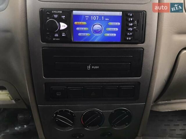 Бежевий Чері Амулет, об'ємом двигуна 1.6 л та пробігом 177 тис. км за 2850 $, фото 11 на Automoto.ua