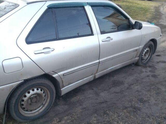 Бежевый Чери Амулет, объемом двигателя 1.6 л и пробегом 167 тыс. км за 1100 $, фото 1 на Automoto.ua