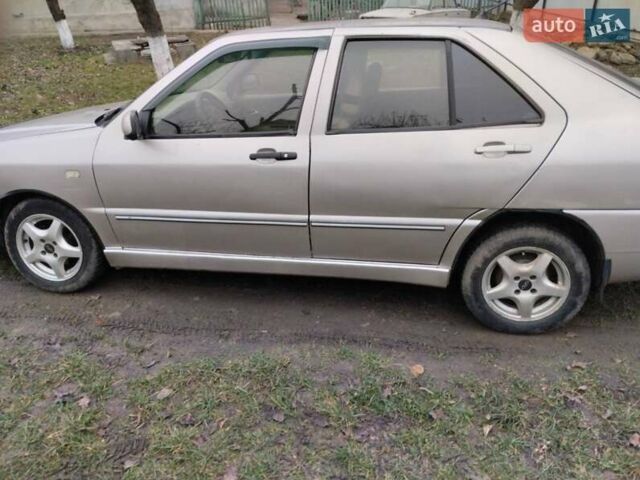 Бежевый Чери Амулет, объемом двигателя 1.6 л и пробегом 215 тыс. км за 1500 $, фото 2 на Automoto.ua