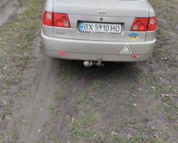 Бежевый Чери Амулет, объемом двигателя 1.6 л и пробегом 215 тыс. км за 1500 $, фото 4 на Automoto.ua