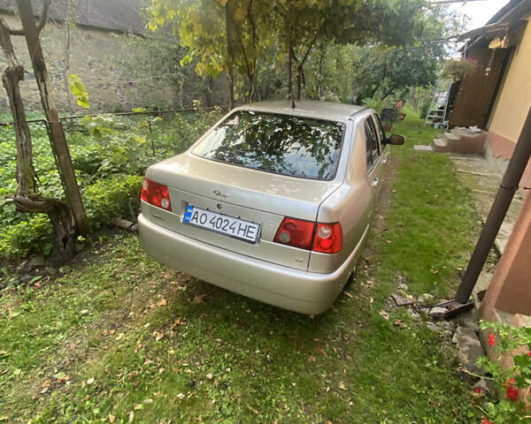 Бежевий Чері Амулет, об'ємом двигуна 1.6 л та пробігом 64 тис. км за 2500 $, фото 8 на Automoto.ua