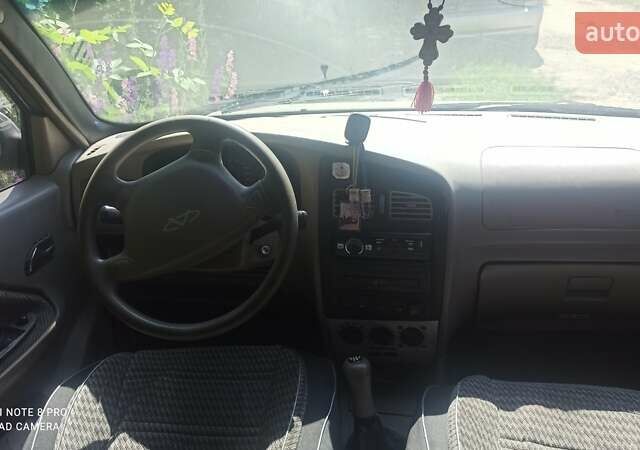 Бежевий Чері Амулет, об'ємом двигуна 1.6 л та пробігом 150 тис. км за 1500 $, фото 2 на Automoto.ua
