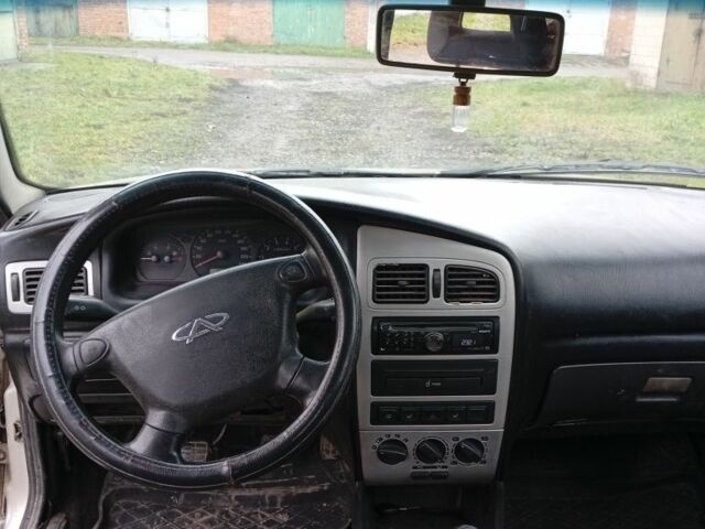 Бежевий Чері Амулет, об'ємом двигуна 1.6 л та пробігом 140 тис. км за 710 $, фото 5 на Automoto.ua