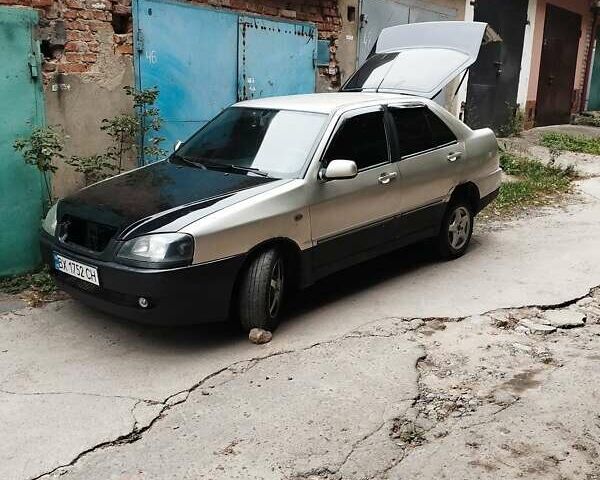 Бежевый Чери Амулет, объемом двигателя 1.6 л и пробегом 300 тыс. км за 700 $, фото 3 на Automoto.ua