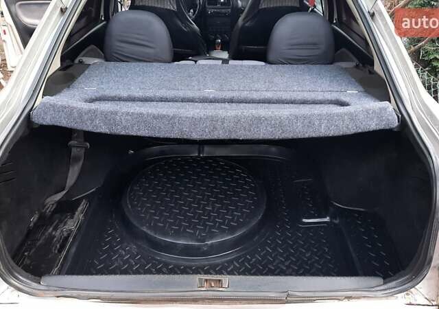 Бежевый Чери Амулет, объемом двигателя 1.6 л и пробегом 130 тыс. км за 1400 $, фото 6 на Automoto.ua