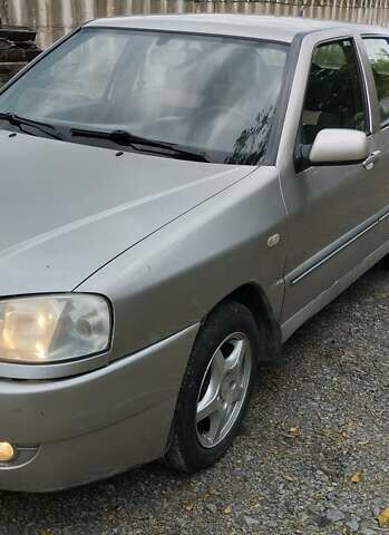 Бежевый Чери Амулет, объемом двигателя 1.6 л и пробегом 170 тыс. км за 1350 $, фото 9 на Automoto.ua